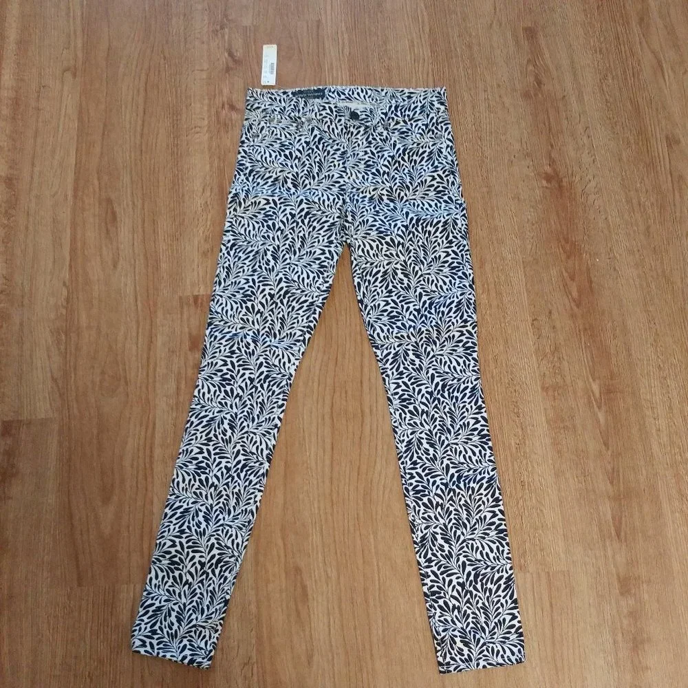 J. Crew Mid-rise Toothpick Black & White Fern Print Pants - Size 24 NWT.